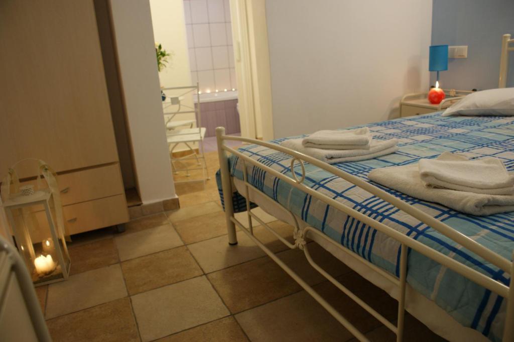 Pension Verykokkos Hotel Naxos City Room photo