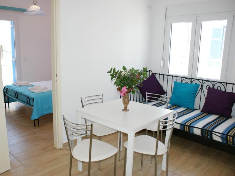 Pension Verykokkos Naxos City Room photo
